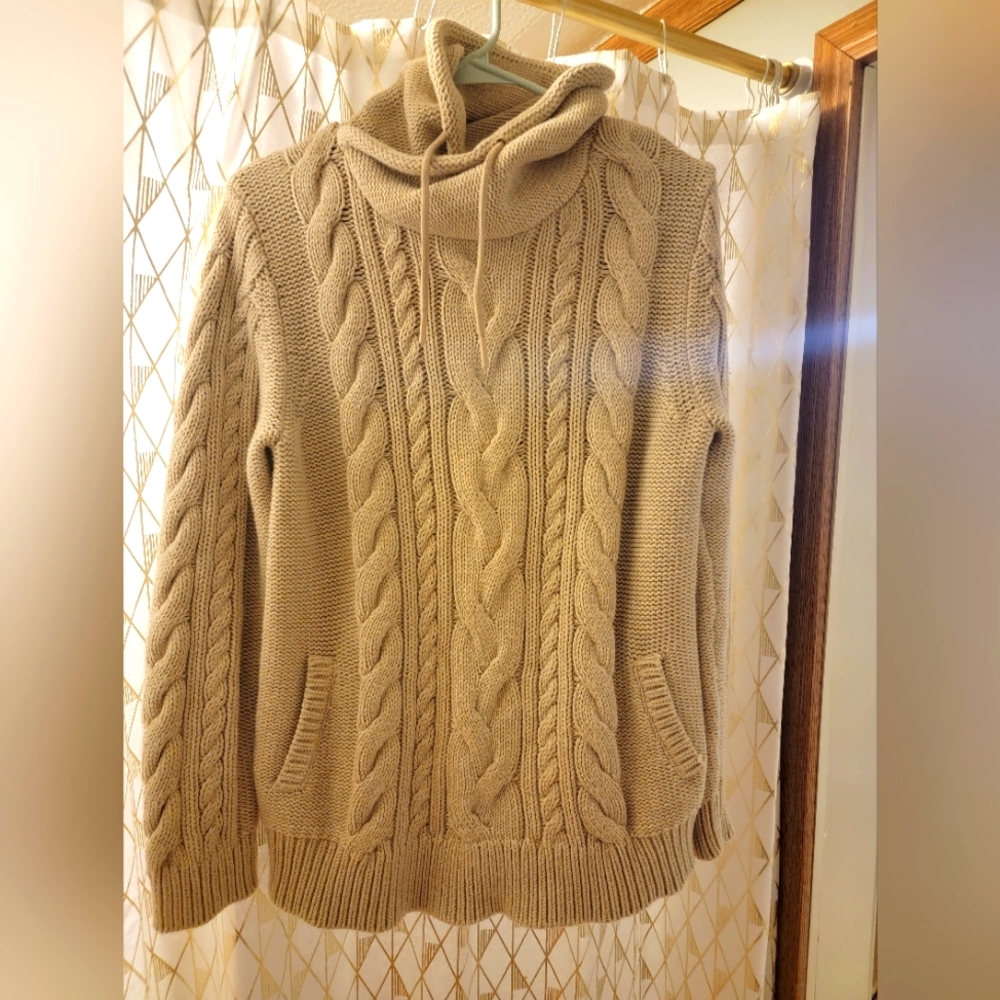 Womens LL Bean cable knit cowl neck sweater